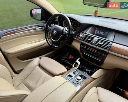 Червоний БМВ Х6, об'ємом двигуна 2.98 л та пробігом 173 тис. км за 13500 $, фото 45 на Automoto.ua