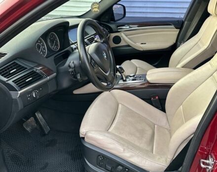 Красный БМВ Х6, объемом двигателя 3 л и пробегом 220 тыс. км за 16000 $, фото 15 на Automoto.ua