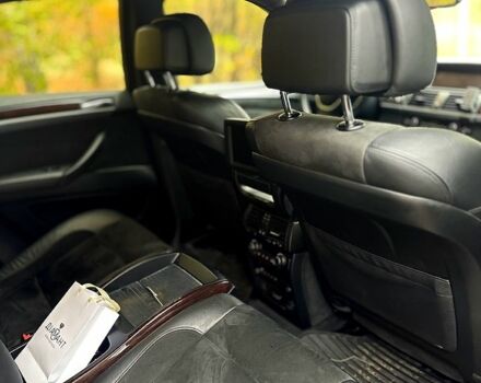 Червоний БМВ Х6, об'ємом двигуна 4.4 л та пробігом 120 тис. км за 15000 $, фото 9 на Automoto.ua