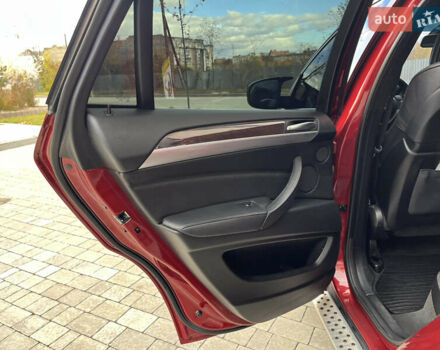 Красный БМВ Х6, объемом двигателя 4.4 л и пробегом 199 тыс. км за 15500 $, фото 74 на Automoto.ua