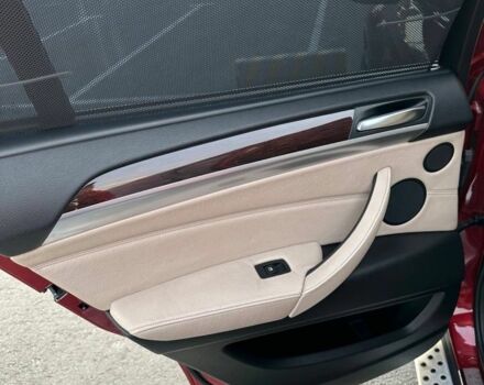 Красный БМВ Х6, объемом двигателя 3 л и пробегом 220 тыс. км за 16000 $, фото 18 на Automoto.ua