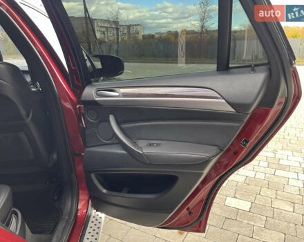 Красный БМВ Х6, объемом двигателя 4.4 л и пробегом 199 тыс. км за 15500 $, фото 71 на Automoto.ua