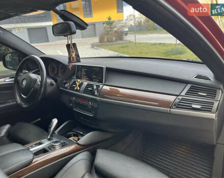 Красный БМВ Х6, объемом двигателя 4.4 л и пробегом 199 тыс. км за 15500 $, фото 63 на Automoto.ua