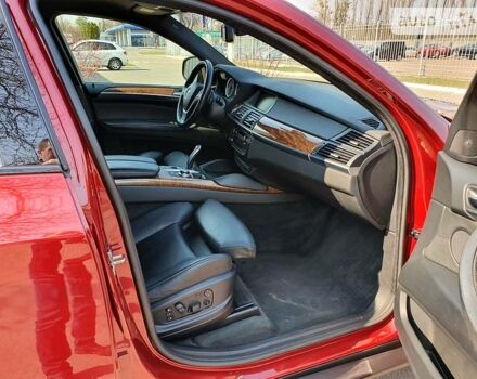 Червоний БМВ Х6, об'ємом двигуна 3 л та пробігом 104 тис. км за 17500 $, фото 25 на Automoto.ua