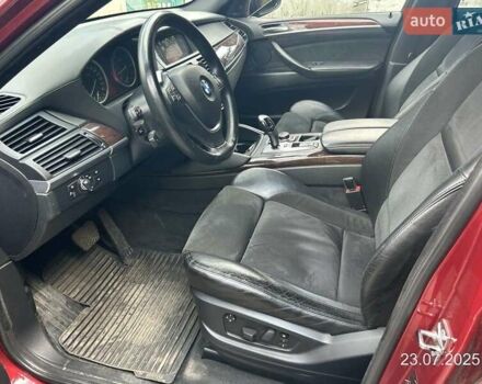Червоний БМВ Х6, об'ємом двигуна 4.39 л та пробігом 110 тис. км за 11500 $, фото 6 на Automoto.ua