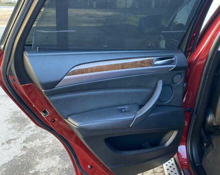 Красный БМВ Х6, объемом двигателя 3 л и пробегом 240 тыс. км за 15000 $, фото 21 на Automoto.ua