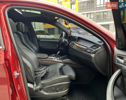 Красный БМВ Х6, объемом двигателя 4.4 л и пробегом 199 тыс. км за 15500 $, фото 67 на Automoto.ua