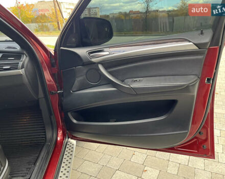 Красный БМВ Х6, объемом двигателя 4.4 л и пробегом 199 тыс. км за 15500 $, фото 64 на Automoto.ua