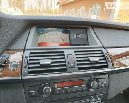 Червоний БМВ Х6, об'ємом двигуна 3 л та пробігом 104 тис. км за 17500 $, фото 38 на Automoto.ua