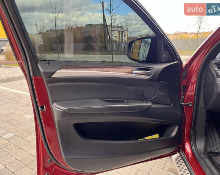 Красный БМВ Х6, объемом двигателя 4.4 л и пробегом 199 тыс. км за 15500 $, фото 49 на Automoto.ua