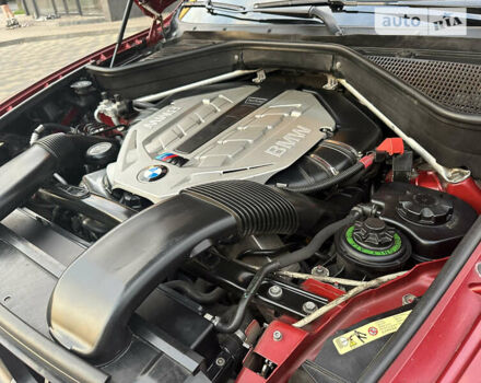 Красный БМВ Х6, объемом двигателя 4.39 л и пробегом 184 тыс. км за 16850 $, фото 65 на Automoto.ua