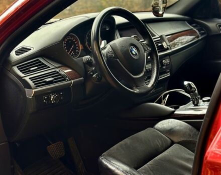 Червоний БМВ Х6, об'ємом двигуна 4.4 л та пробігом 120 тис. км за 15000 $, фото 7 на Automoto.ua