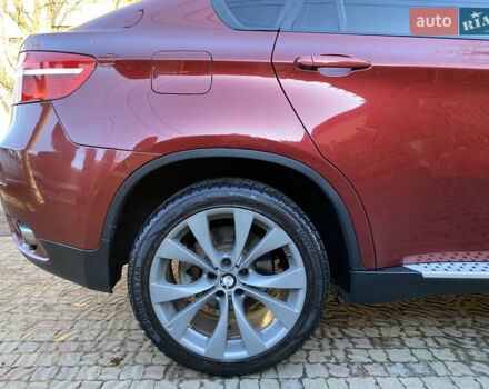 Красный БМВ Х6, объемом двигателя 3 л и пробегом 240 тыс. км за 15000 $, фото 12 на Automoto.ua