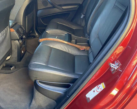 Красный БМВ Х6, объемом двигателя 3 л и пробегом 240 тыс. км за 15000 $, фото 20 на Automoto.ua