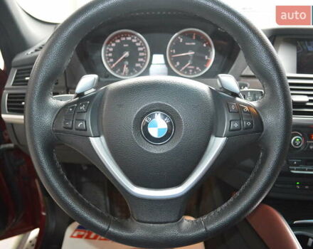 Красный БМВ Х6, объемом двигателя 3 л и пробегом 249 тыс. км за 15900 $, фото 19 на Automoto.ua