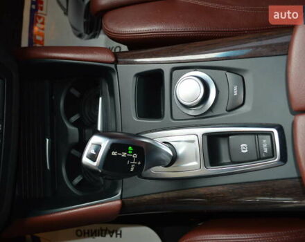 Красный БМВ Х6, объемом двигателя 3 л и пробегом 249 тыс. км за 15900 $, фото 23 на Automoto.ua