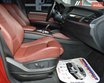 Красный БМВ Х6, объемом двигателя 3 л и пробегом 249 тыс. км за 15900 $, фото 27 на Automoto.ua