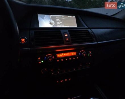 Червоний БМВ Х6, об'ємом двигуна 3 л та пробігом 195 тис. км за 16500 $, фото 7 на Automoto.ua