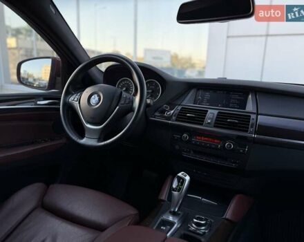 Червоний БМВ Х6, об'ємом двигуна 2.99 л та пробігом 143 тис. км за 21500 $, фото 18 на Automoto.ua