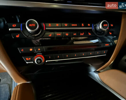 Червоний БМВ Х6, об'ємом двигуна 2.99 л та пробігом 153 тис. км за 32500 $, фото 37 на Automoto.ua