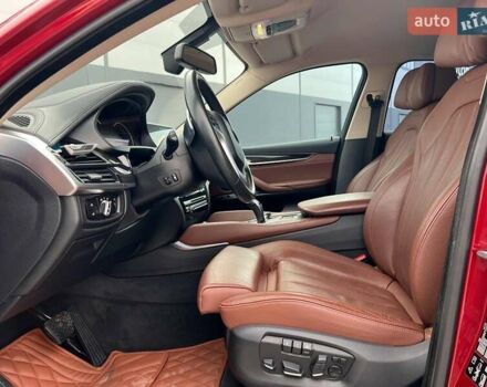 Красный БМВ Х6, объемом двигателя 3 л и пробегом 112 тыс. км за 41390 $, фото 17 на Automoto.ua