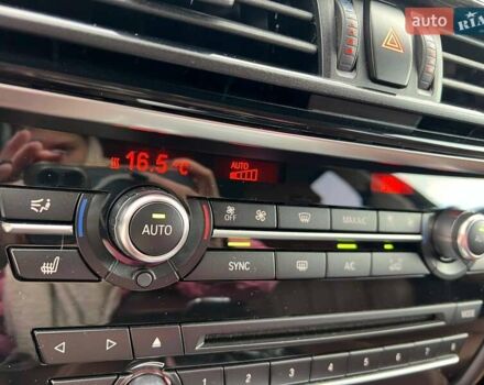 Красный БМВ Х6, объемом двигателя 3 л и пробегом 112 тыс. км за 41390 $, фото 31 на Automoto.ua