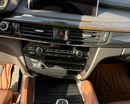 Красный БМВ Х6, объемом двигателя 2.99 л и пробегом 111 тыс. км за 40500 $, фото 16 на Automoto.ua