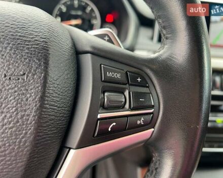 Красный БМВ Х6, объемом двигателя 3 л и пробегом 112 тыс. км за 41390 $, фото 23 на Automoto.ua