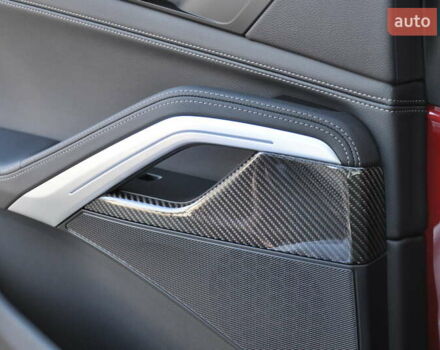 Красный БМВ Х6, объемом двигателя 3 л и пробегом 1 тыс. км за 94000 $, фото 32 на Automoto.ua