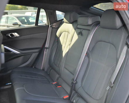 Красный БМВ Х6, объемом двигателя 3 л и пробегом 1 тыс. км за 94000 $, фото 29 на Automoto.ua