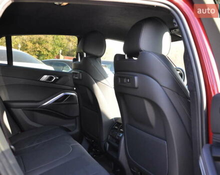 Красный БМВ Х6, объемом двигателя 3 л и пробегом 1 тыс. км за 94000 $, фото 40 на Automoto.ua