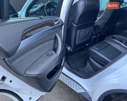 БМВ Х6, об'ємом двигуна 3 л та пробігом 348 тис. км за 15000 $, фото 9 на Automoto.ua