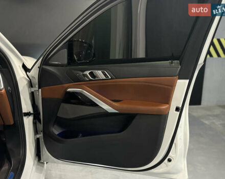 БМВ Х6, объемом двигателя 4.4 л и пробегом 28 тыс. км за 81000 $, фото 30 на Automoto.ua