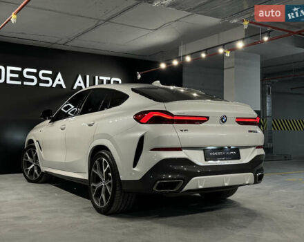 БМВ Х6, объемом двигателя 4.4 л и пробегом 28 тыс. км за 81000 $, фото 6 на Automoto.ua