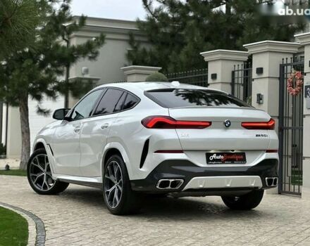 БМВ Х6, объемом двигателя 4.4 л и пробегом 1 тыс. км за 139000 $, фото 8 на Automoto.ua