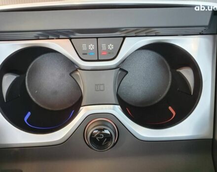 Серый БМВ Х6, объемом двигателя 0 л и пробегом 4 тыс. км за 59510 $, фото 6 на Automoto.ua