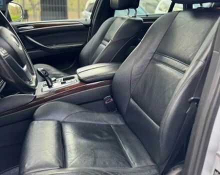 Серый БМВ Х6, объемом двигателя 3 л и пробегом 205 тыс. км за 14500 $, фото 4 на Automoto.ua
