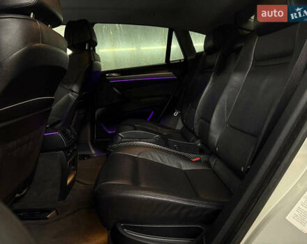 Серый БМВ Х6, объемом двигателя 4.39 л и пробегом 175 тыс. км за 19500 $, фото 18 на Automoto.ua