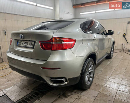 Серый БМВ Х6, объемом двигателя 4.39 л и пробегом 175 тыс. км за 19500 $, фото 1 на Automoto.ua