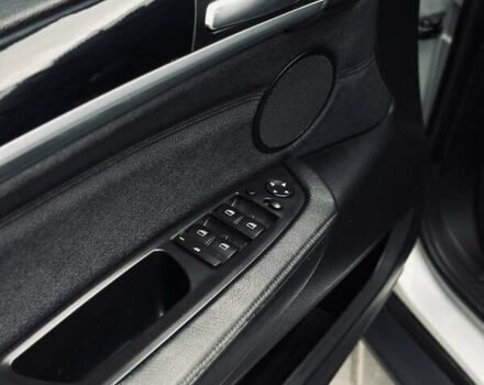 Сірий БМВ Х6, об'ємом двигуна 2.99 л та пробігом 269 тис. км за 18800 $, фото 29 на Automoto.ua