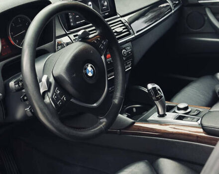 Сірий БМВ Х6, об'ємом двигуна 2.99 л та пробігом 269 тис. км за 18800 $, фото 17 на Automoto.ua