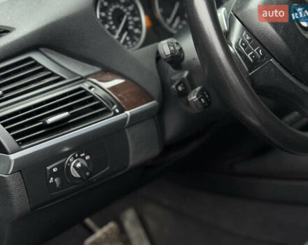 Серый БМВ Х6, объемом двигателя 4.39 л и пробегом 236 тыс. км за 11900 $, фото 35 на Automoto.ua