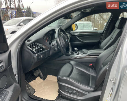 Серый БМВ Х6, объемом двигателя 3 л и пробегом 130 тыс. км за 15500 $, фото 4 на Automoto.ua