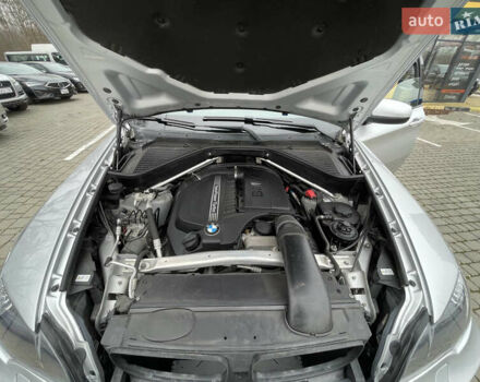 Серый БМВ Х6, объемом двигателя 3 л и пробегом 130 тыс. км за 15500 $, фото 13 на Automoto.ua