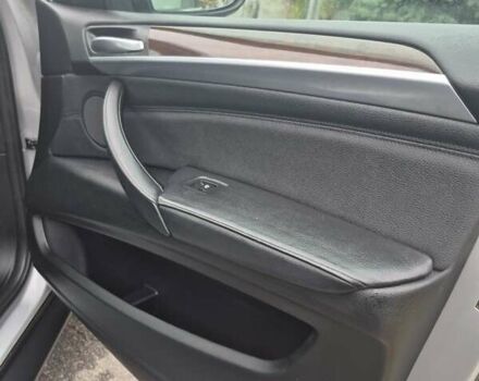 Серый БМВ Х6, объемом двигателя 4.39 л и пробегом 126 тыс. км за 16200 $, фото 22 на Automoto.ua