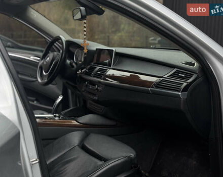 Серый БМВ Х6, объемом двигателя 4.39 л и пробегом 236 тыс. км за 11900 $, фото 40 на Automoto.ua