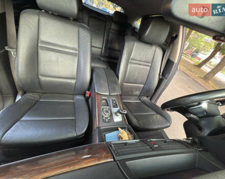 Серый БМВ Х6, объемом двигателя 2.99 л и пробегом 266 тыс. км за 18800 $, фото 22 на Automoto.ua