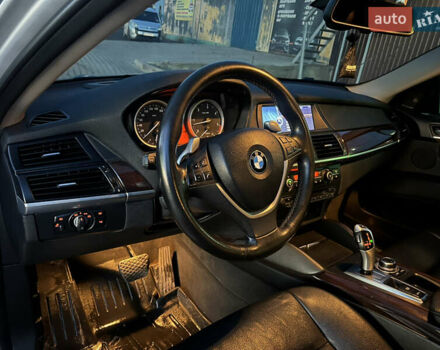 Сірий БМВ Х6, об'ємом двигуна 2.99 л та пробігом 289 тис. км за 19999 $, фото 55 на Automoto.ua