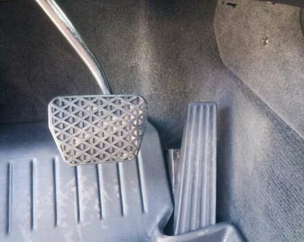 Серый БМВ Х6, объемом двигателя 0 л и пробегом 357 тыс. км за 16000 $, фото 6 на Automoto.ua