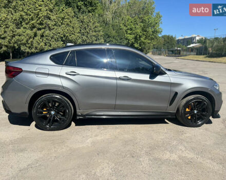 Сірий БМВ Х6, об'ємом двигуна 2.99 л та пробігом 150 тис. км за 39500 $, фото 10 на Automoto.ua
